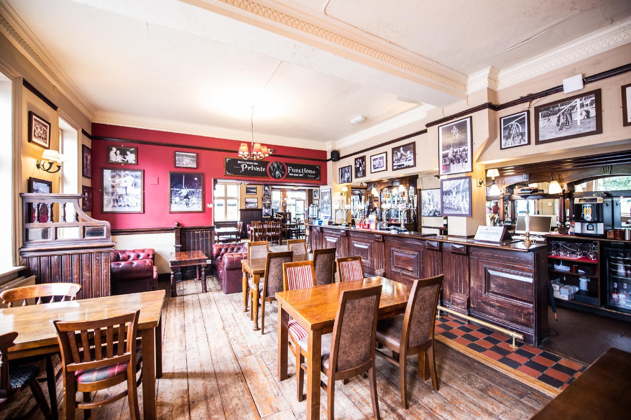 Oyo The Green Man Pub And Hotel Londres Exterior foto